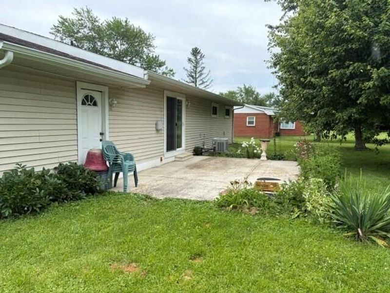 2561 Baty Road, Lima, OH 45807 Photo 10