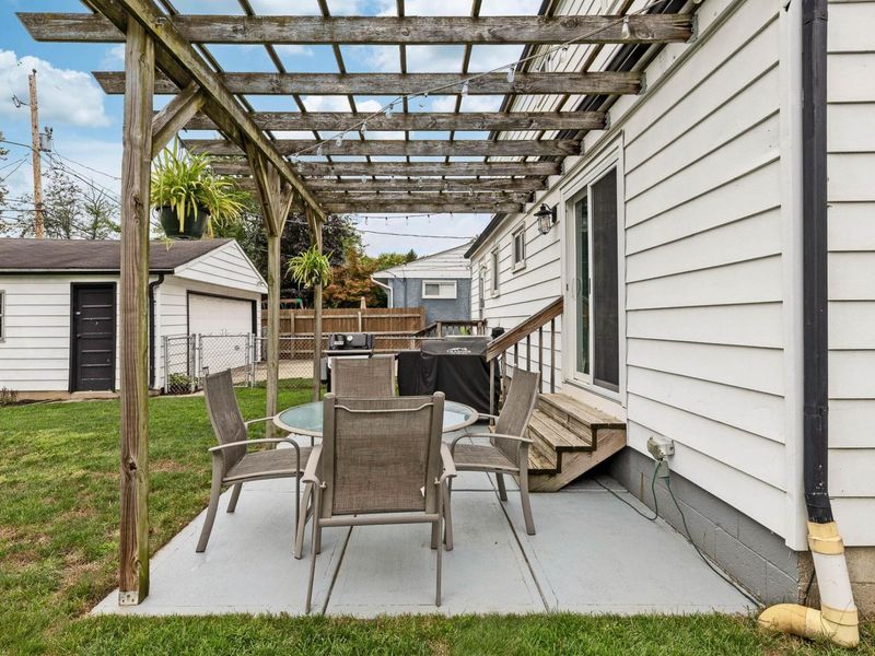 695 Island Court, Columbus, OH 43214 Photo 32