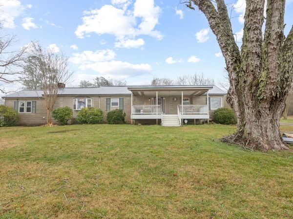 10124 New Hope Rd , Bon Aqua, TN 37025