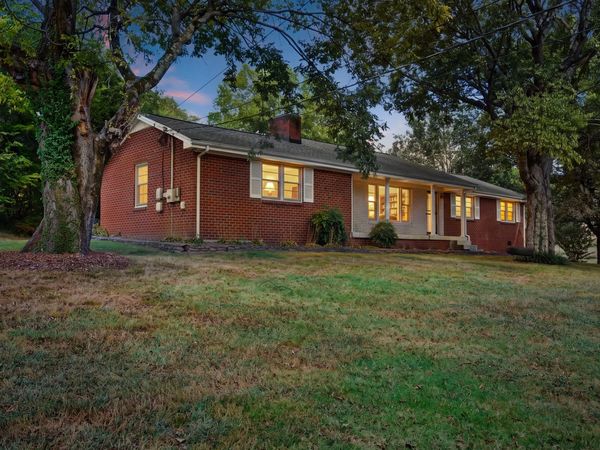 1106 Cartwright Cir N, Goodlettsville, TN 37072
