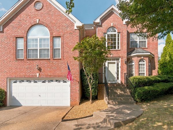 105 Lighthouse Cir , Hendersonville, TN 37075