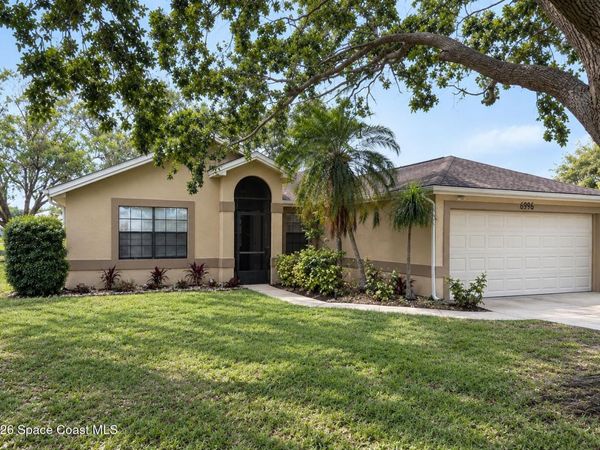 6946 Hammock Lakes Drive, Melbourne, FL 32940
