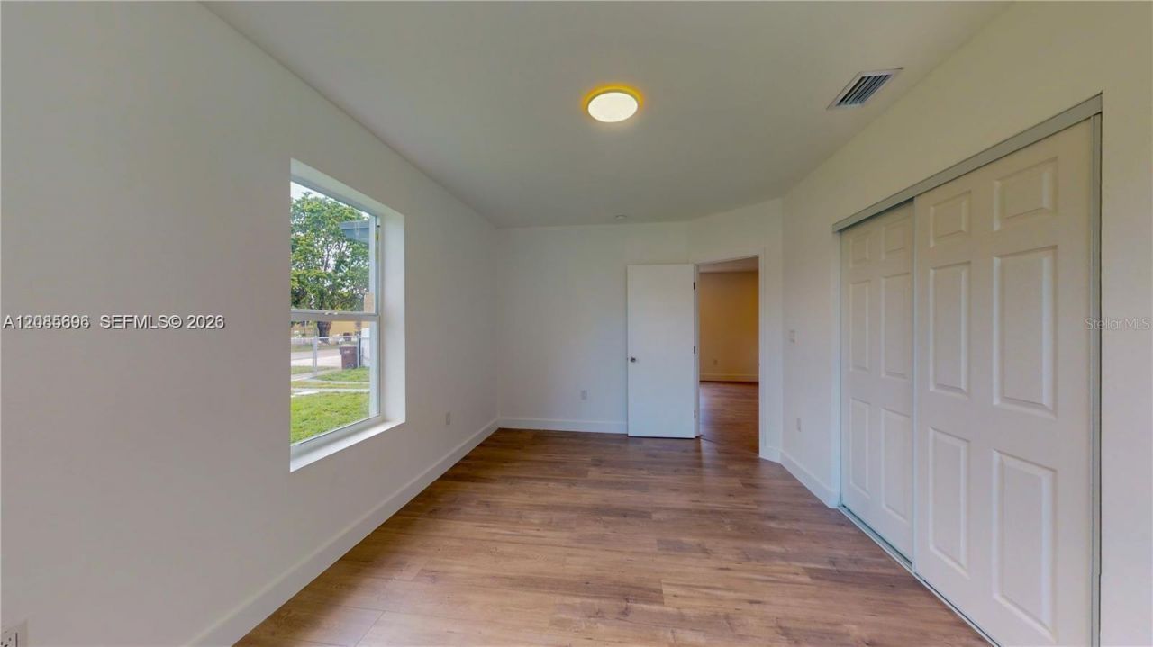 511 SE 2nd Street , Hialeah, FL 33010 Photo