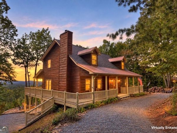 1072 Heatherwood Way, Talking Rock, GA 30175