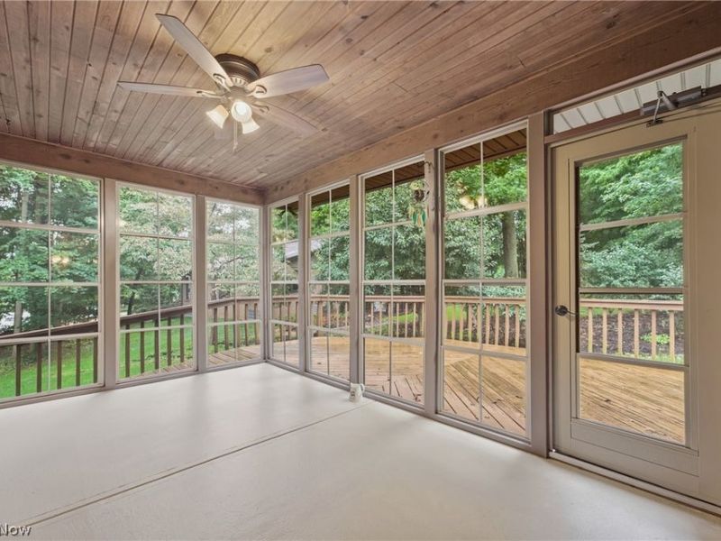 2500 Treetop Circle NE, Canton, OH 44705 Photo 22
