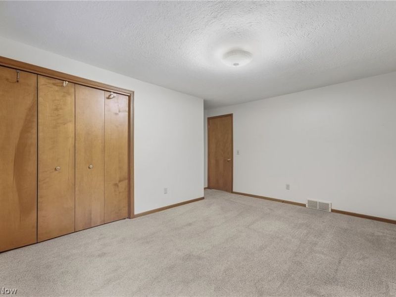 2500 Treetop Circle NE, Canton, OH 44705 Photo 28