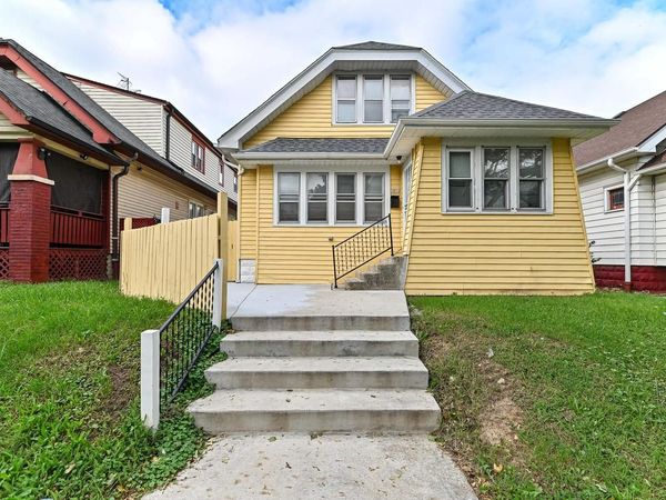 3871 N 25th STREET, Milwaukee, WI 53206