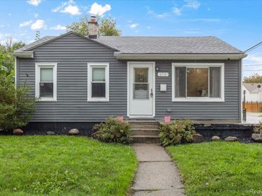 173 W Evelyn Avenue, Hazel Park, Mi 48030