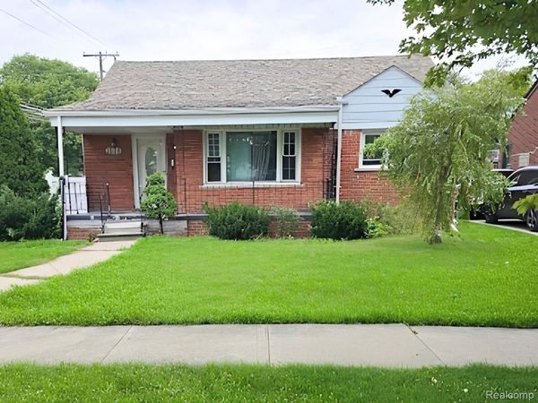 1598 Emmons Boulevard, Lincoln Park, Mi 48146