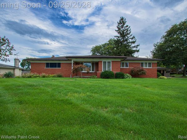 5030 Stellar Road, Shelby Township, Mi 48316