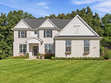 1213 Palatine Drive, Oakland Township, Mi 48363