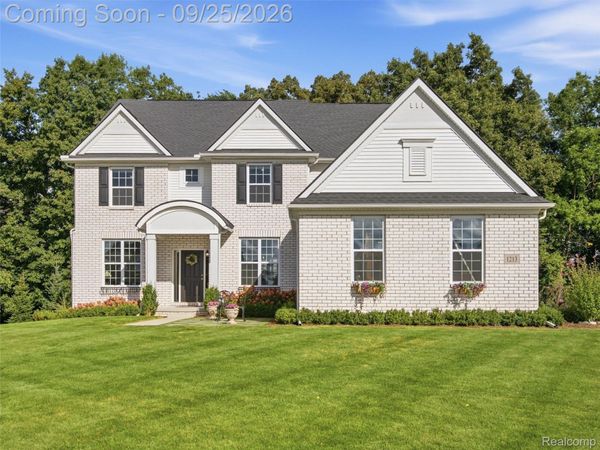 1213 Palatine Drive, Oakland Township, Mi 48363