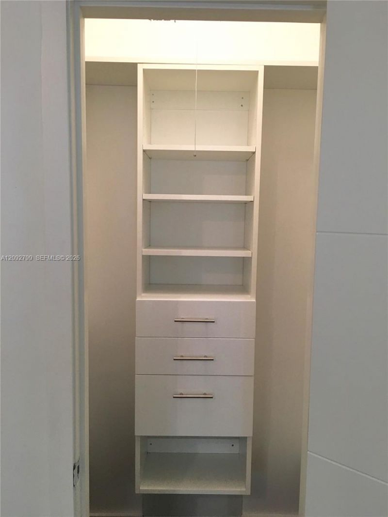 645 Michigan Ave , Unit C, Miami Beach, FL 33139 Photo