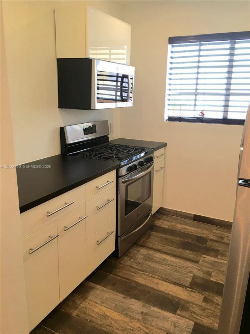 645 Michigan Ave , Unit C, Miami Beach, FL 33139 Photo