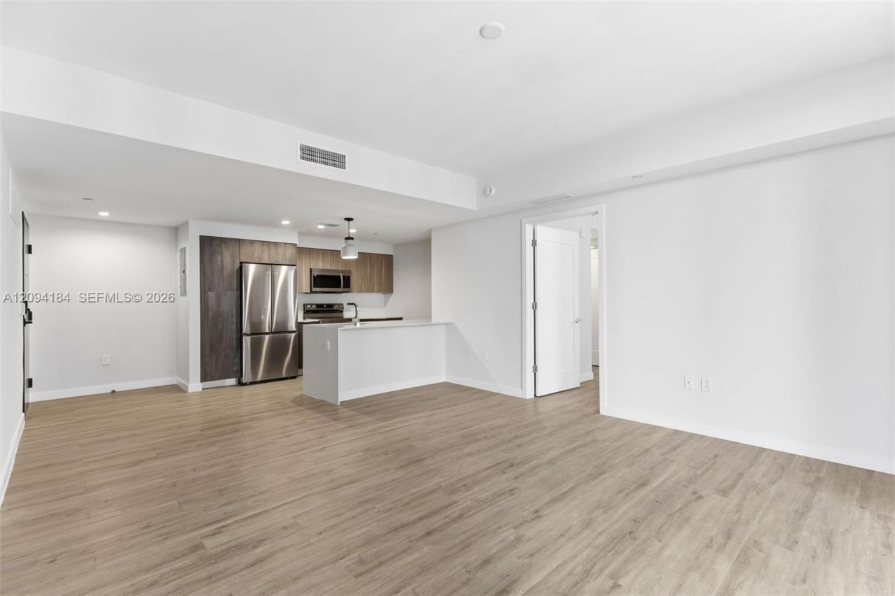 697 N Miami Ave , Unit 1810, Miami, FL 33136 Photo