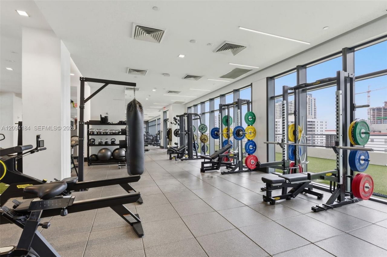 697 N Miami Ave , Unit 1810, Miami, FL 33136 Photo