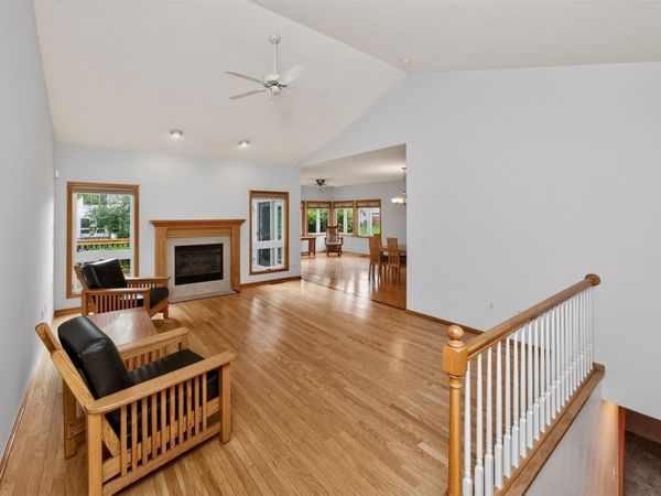 6329 NW 97th Street, Johnston, IA 50131
