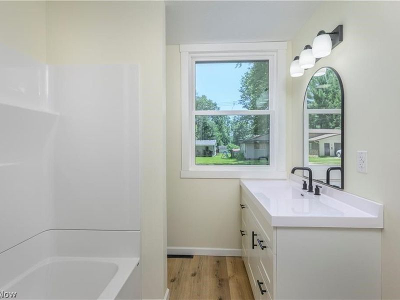 519 W Fike Avenue , Orrville, OH 44667 Photo 16