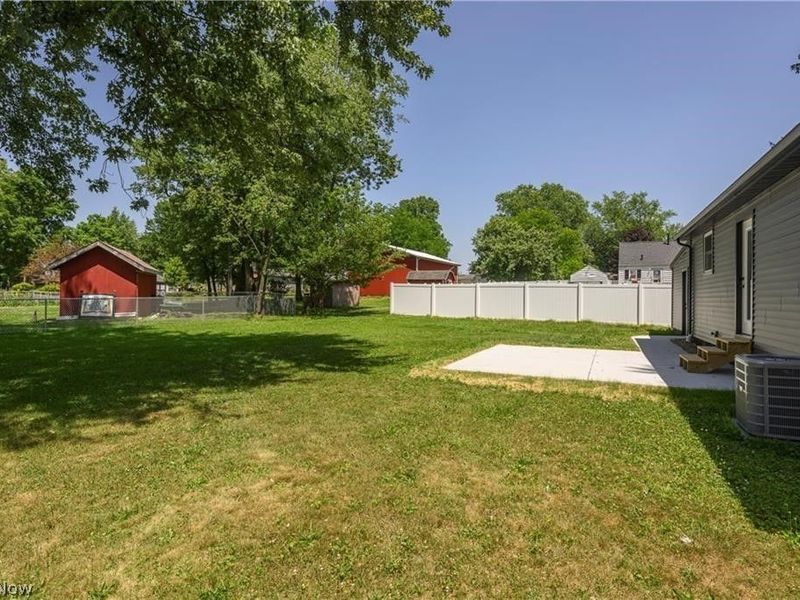 519 W Fike Avenue , Orrville, OH 44667 Photo 5