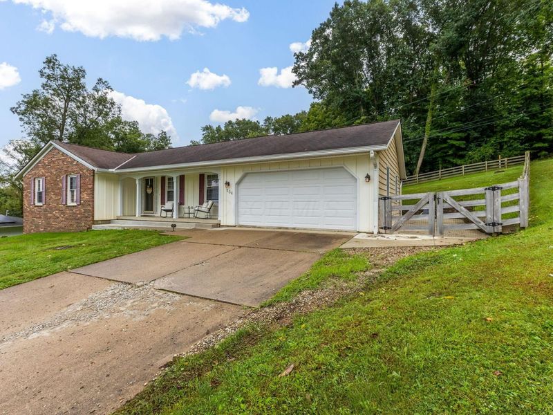 154 Alameda Court , Lancaster, OH 43130 Photo 6