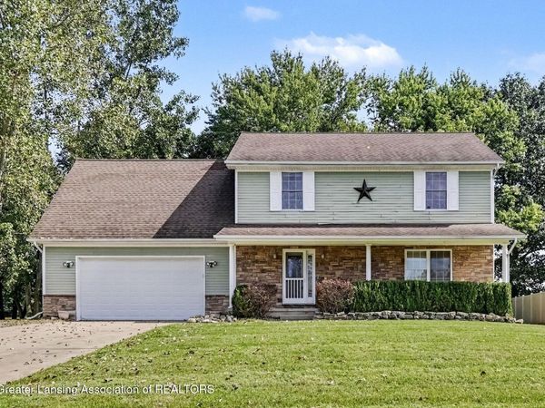 504 N Miller Drive, Eaton Rapids, MI 48827