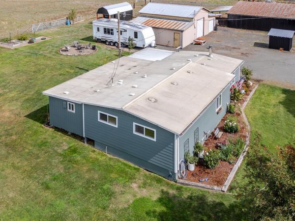 36263 Airport Dr, Lebanon, OR 97355