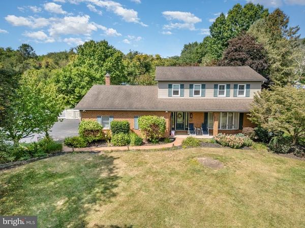 1446 S MOUNTAIN ROAD , DILLSBURG, PA 17019