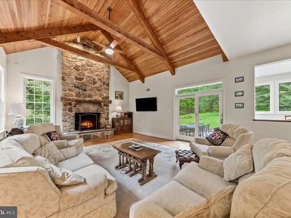1 WHEELOCK LANE, MALVERN, PA 19355