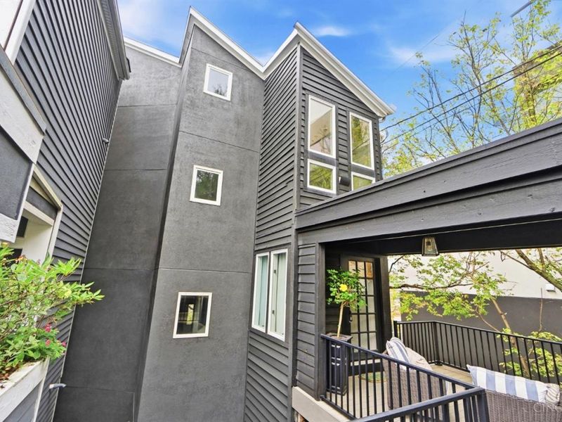 939 Monastery Street, Cincinnati, OH 45202 Photo 2