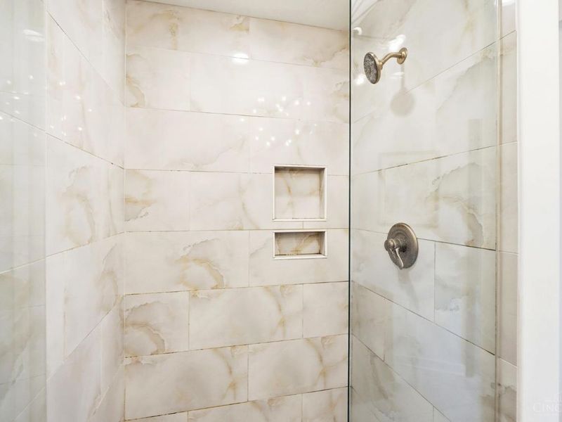 939 Monastery Street, Cincinnati, OH 45202 Photo 66