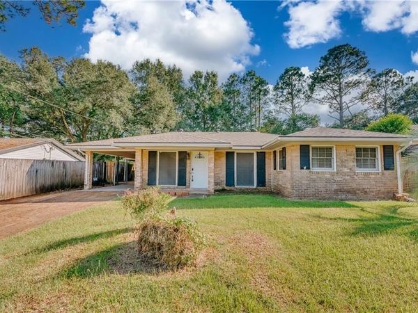 3851 San Juan Drive , Mobile, AL 36609