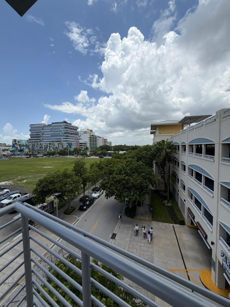 90 NE 32nd Street , Unit 427, Miami, FL 33127 Photo