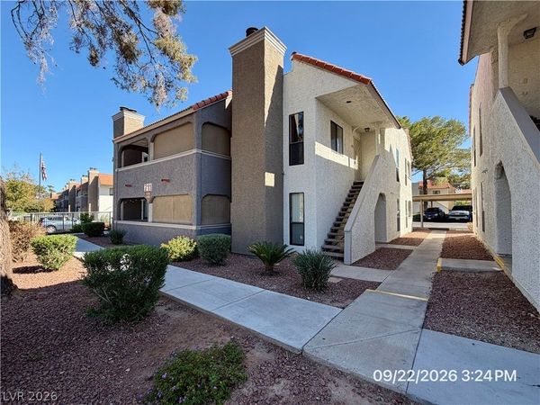 711 Bass Drive, Unit D, Henderson, NV 89014