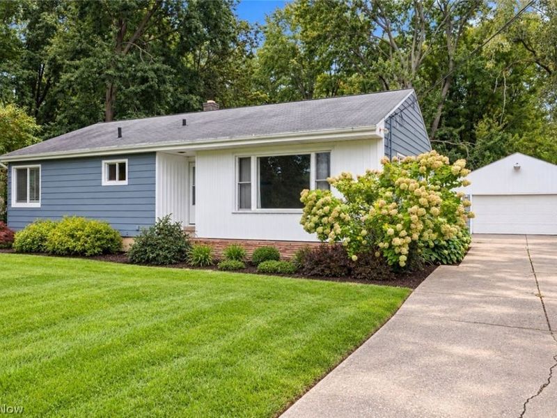 6860 Murray Ridge Road , Elyria, OH 44035 Photo 3