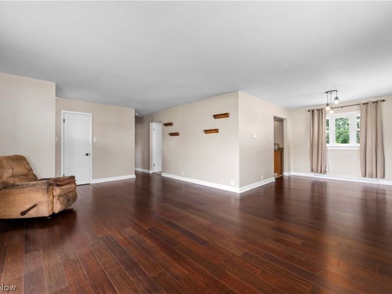 6860 Murray Ridge Road , Elyria, OH 44035 Photo 5