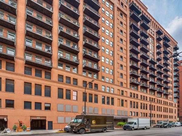 165 N CANAL Street , Unit 815, Chicago, IL 60606