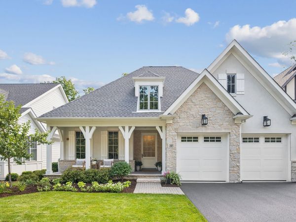 1885 Amberley Court , Lake Forest, IL 60045