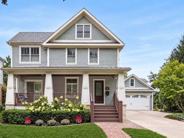 16 S Monroe Street , Hinsdale, IL 60521