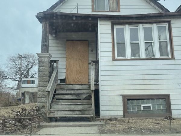 6451 S Eberhart Avenue , Chicago, IL 60637