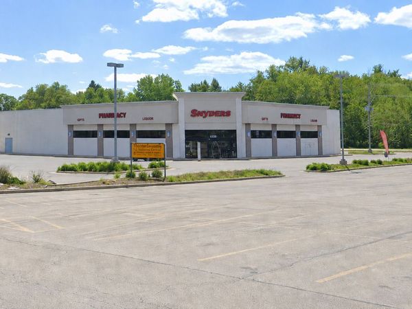 13521 IL Route 76 , Poplar Grove, IL 61065