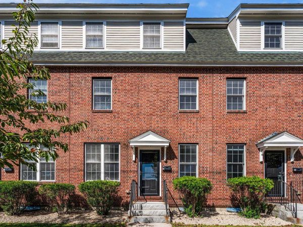 9 Falkland Place, Unit A2, Portsmouth, NH 03801