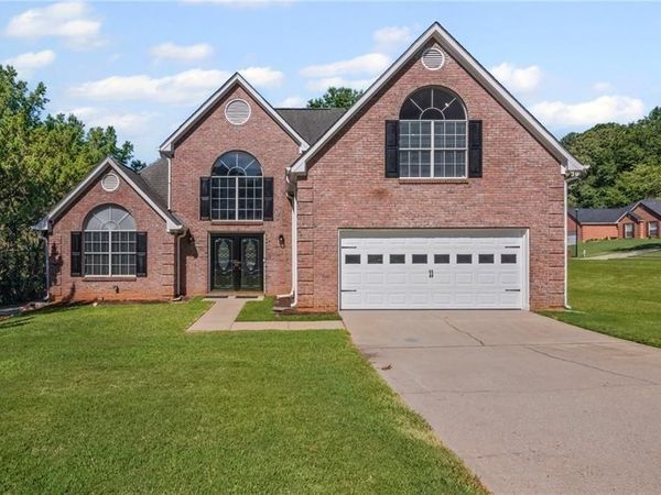 12189 Lauren Way , Fayetteville, GA 30215