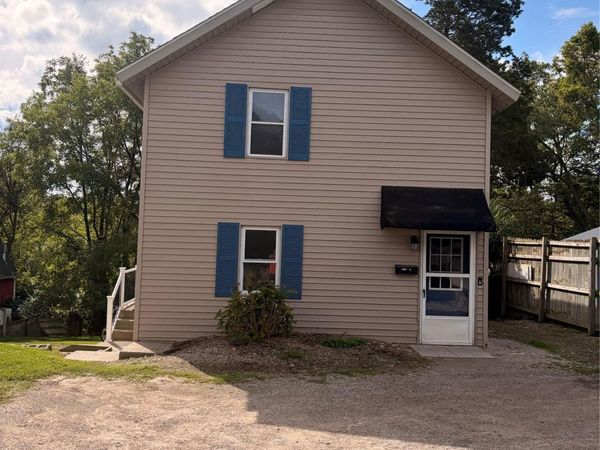 610 E Main Street , Flushing, Mi 48433