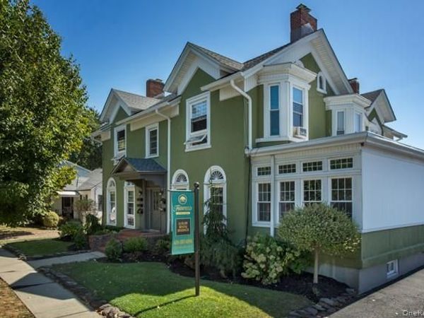163 Fire Island Avenue , Unit 06, Babylon, NY 11702