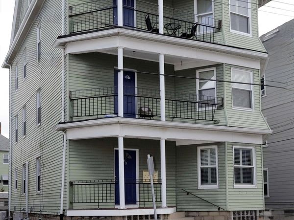 60 Briggs St, New Bedford, MA 02740