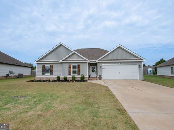 121 Locks Heath Ct., Perry, GA 31069