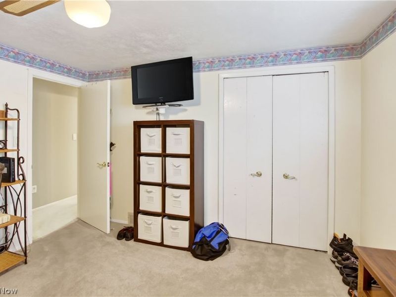 7820 Klein Drive, Middleburg Heights, OH 44130 Photo 24