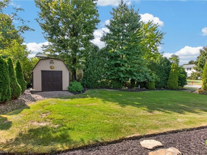 7820 Klein Drive, Middleburg Heights, OH 44130 Photo 32