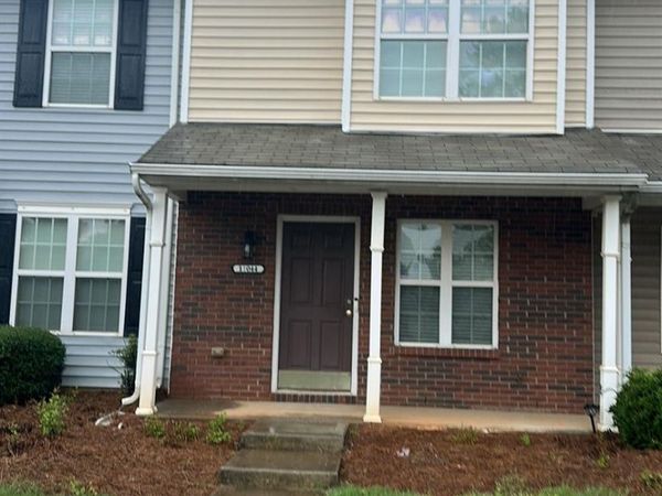 11044 Derryrush Drive , Charlotte, NC 28213