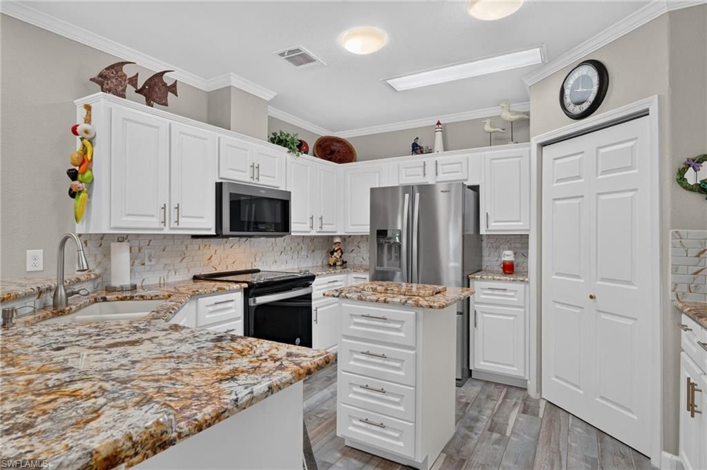 17520 Azalea Ln , Fort Myers Beach, FL 33931 Photo